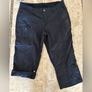 Royal Robbin’s Women’s Nylon Hiking capris adjustable length Color Black Size 14